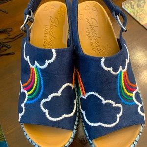 sketchers rainbow wedges